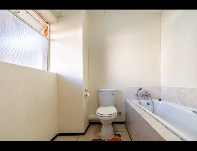 2 BEDROOM APARTMENT FOR SALE IN HONEYPARK